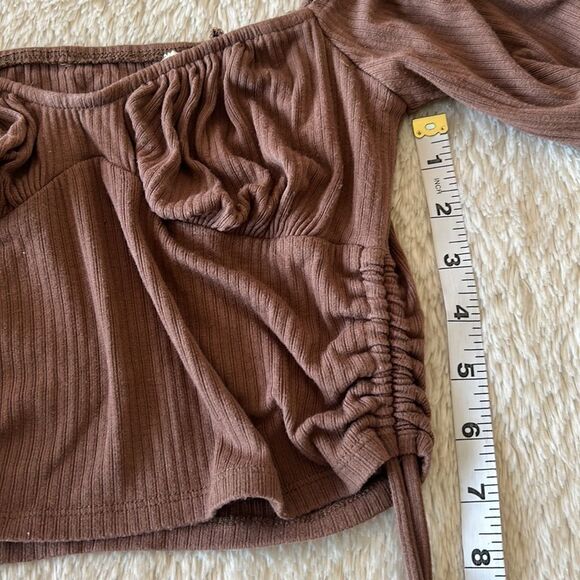 Fashion Nova ruched peasant top brown size small - Picture 11 of 16